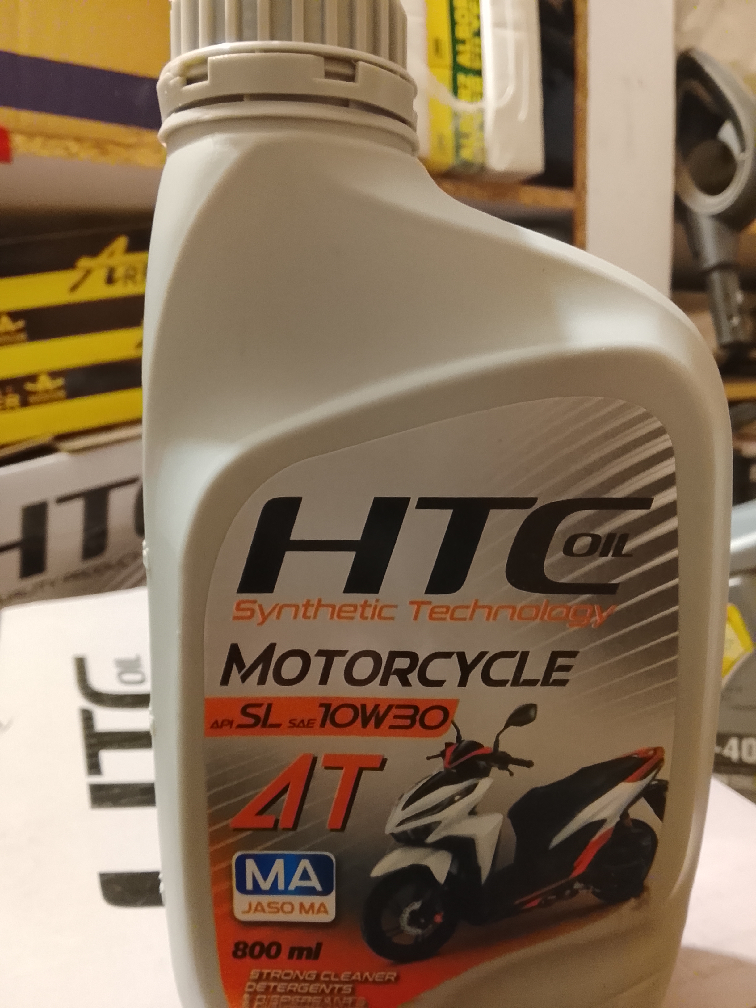 روغن موتور HTC